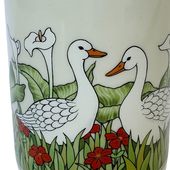 VTG Otagiri geese in the lilies mug 3.5” - Picture 2 of 9